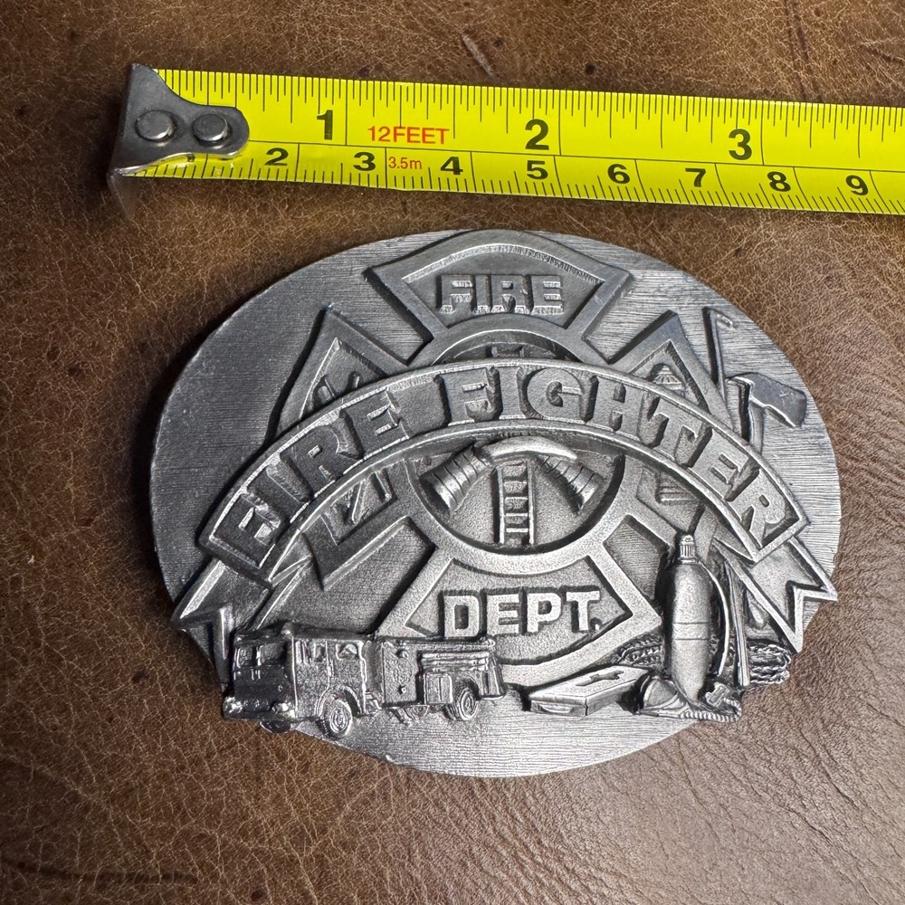 Vintage 1991 Siskiyou Belt Buckle Fire Fighter Department America's Heros USA